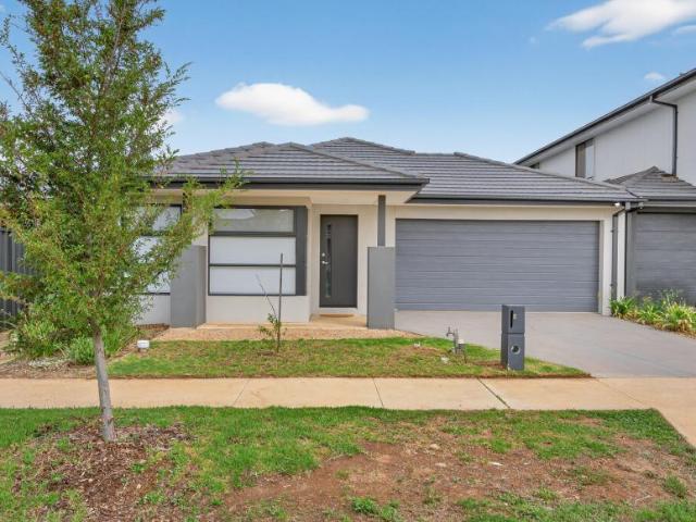 House for rent in Bonnie Brook, Melbourne