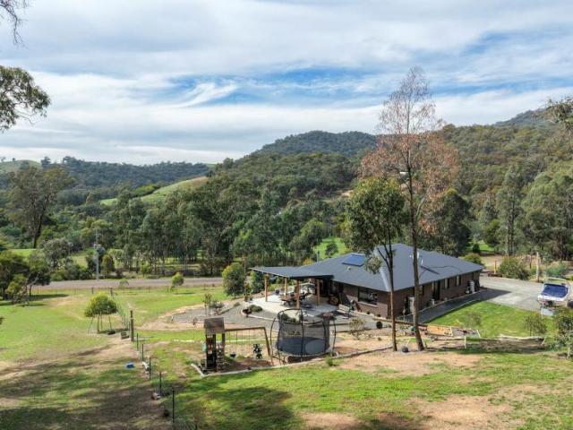 House for sale in Bonnie Doon, Shire of Mansfield