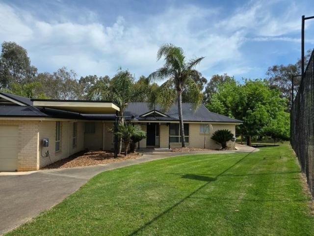 House for sale in Bonnie Doon, Shire of Mansfield