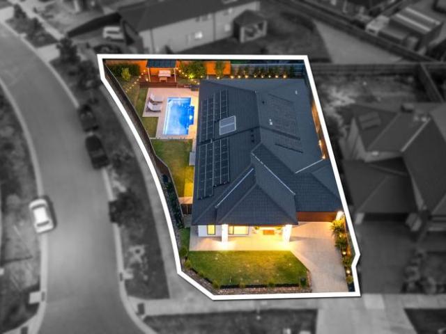 House for sale in Botanic Ridge, Melbourne