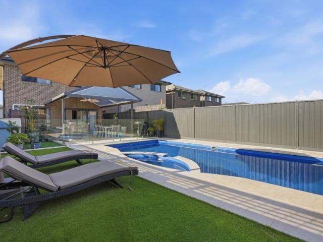 House for sale in Box Corner, Hill End