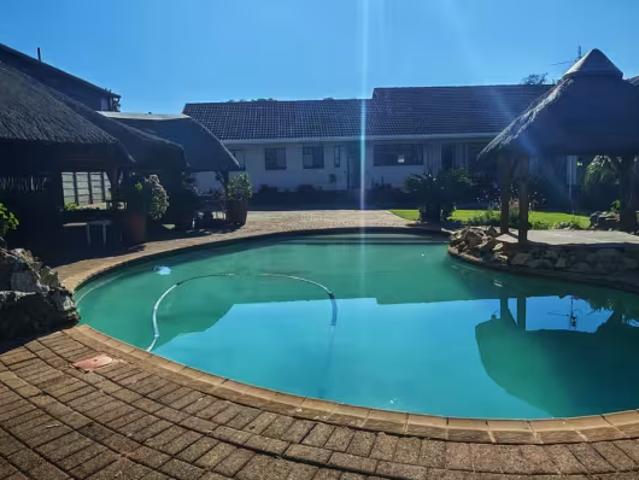 House for sale in Brackenhurst