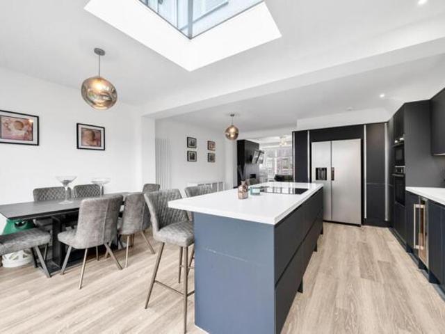 House for sale in Bromley, Elmstead