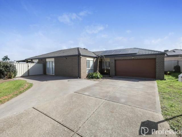 House for sale in Riverina, Melbourne