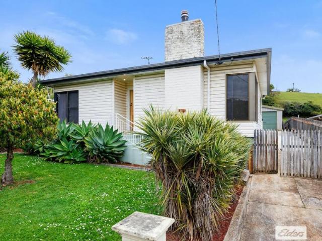 House for sale in Brooklyn, Burnie