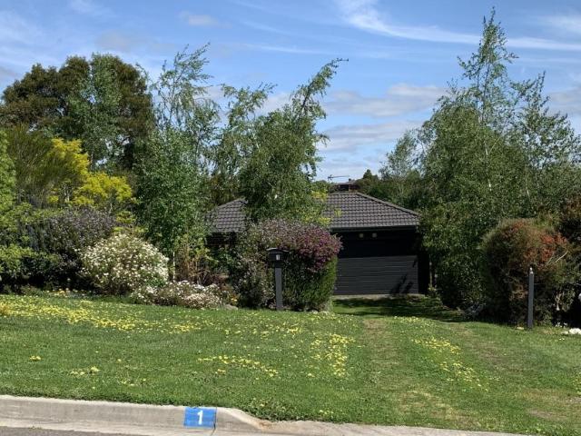 House for sale in Buninyong, Victoria
