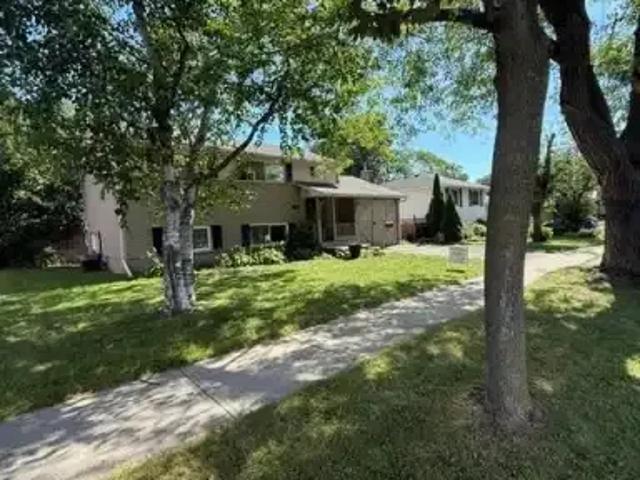 House for rent in Burlington, Ontario