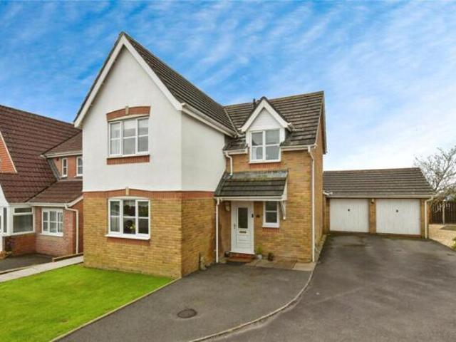 House for sale in Pembrey and Burry Port Town, Pembrey
