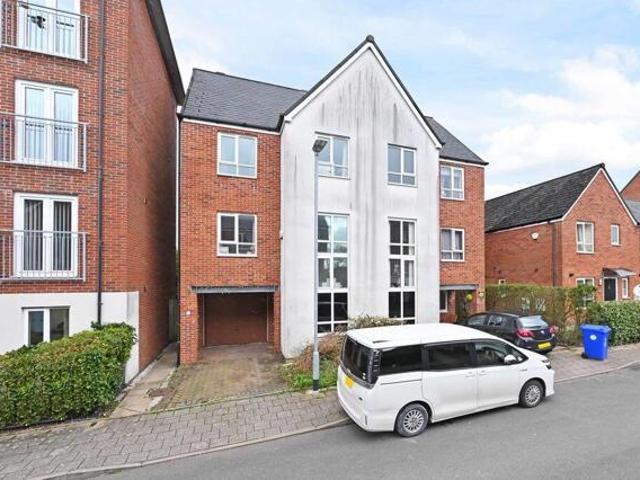 House for sale in Burslem, Stoke-on-Trent