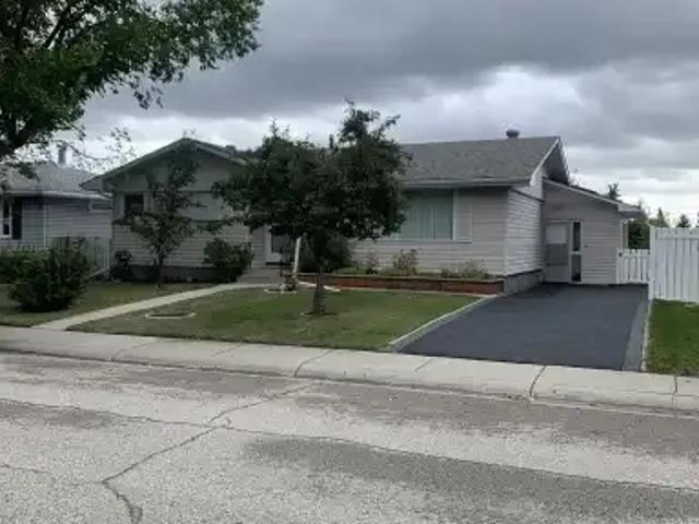 House for rent in Northwest, Alberta