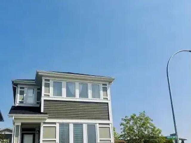 House for rent in Redstone, Calgary