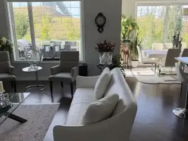 House for rent in Cougar Ridge, Calgary