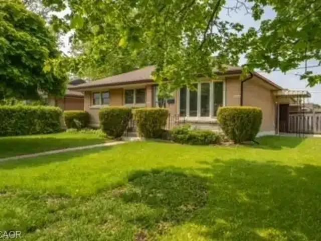 House for rent in Cambridge, Ontario