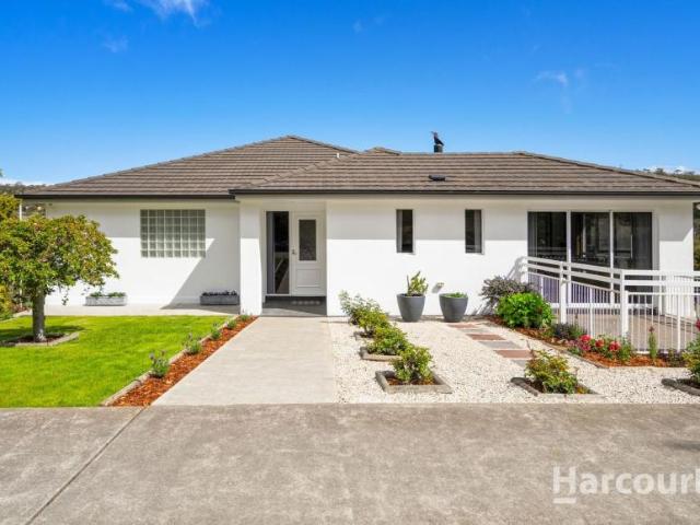 House for sale in Cambridge, Hobart