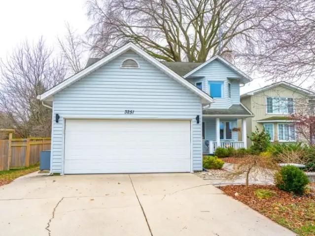 House for rent in Plympton–wyoming, Ontario