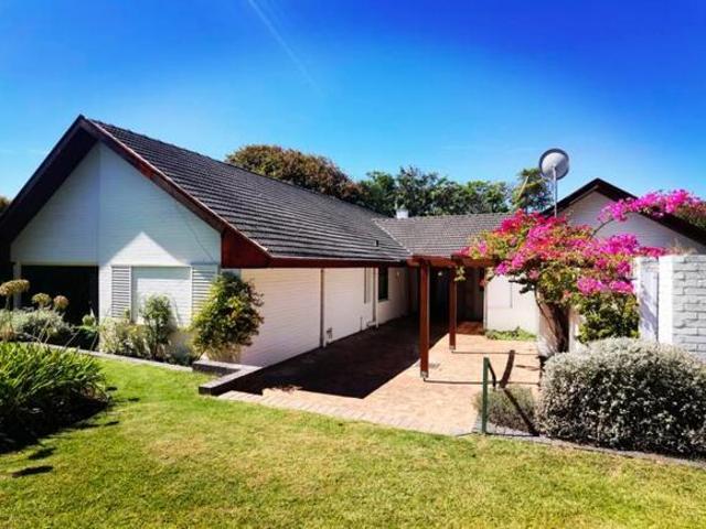 House for sale in Silverhurst, Cape Town