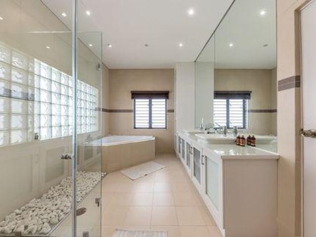 House for sale in Cape Town, Western Cape
