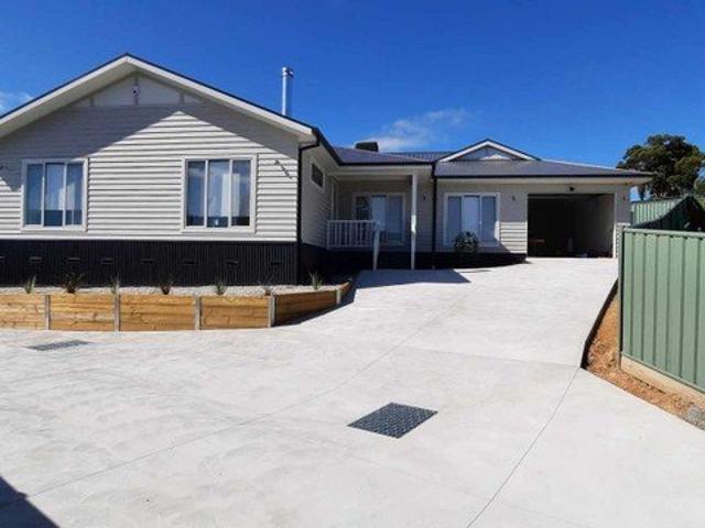 House for sale in Castlemaine, Victoria