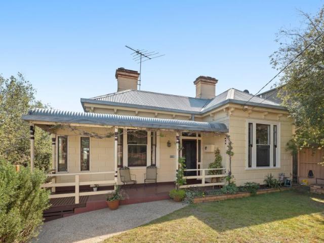 House for sale in Caulfield South, Melbourne