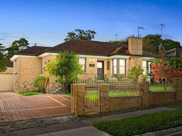 House for sale in Chadstone, Melbourne