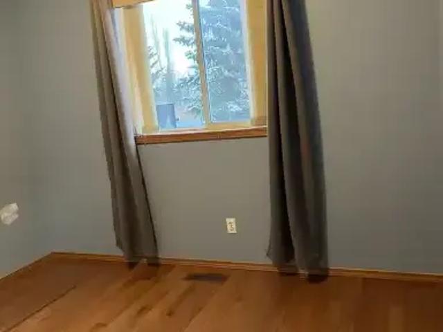 House for rent in Lakeview Landing, Chestermere