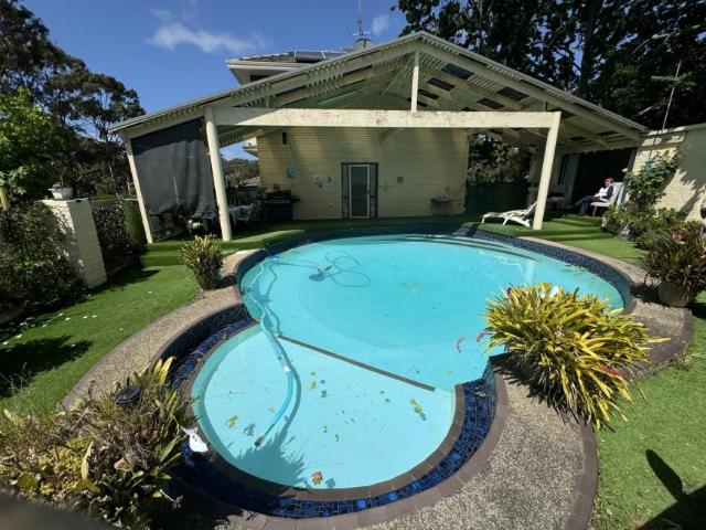 House for sale in Churchill, Victoria