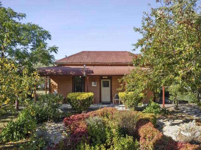 House for sale in Glendaruel, Victoria
