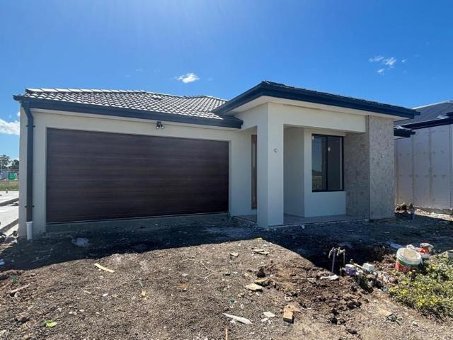 House for sale in Clyde North, Melbourne