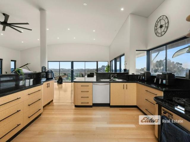 House for sale in College Grove, Bunbury