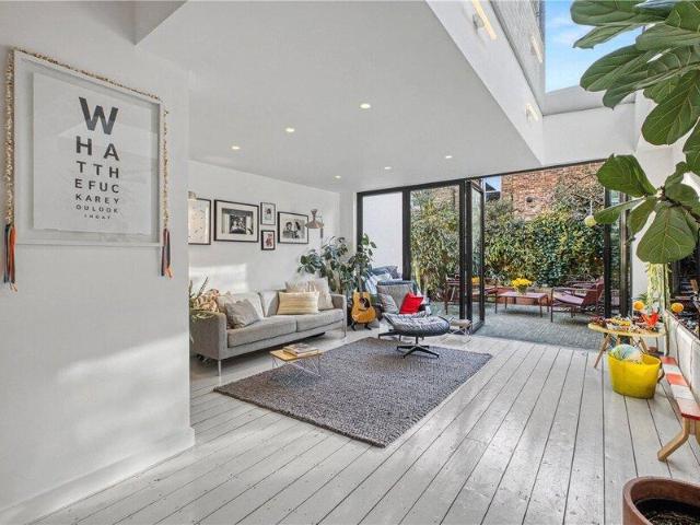 House for sale in Cat Hill, England