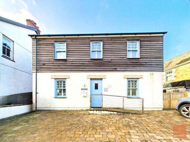 House for sale in Porthtowan, Cornwall