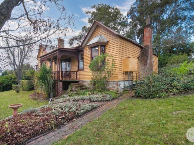 House for sale in Creswick, Shire of Hepburn