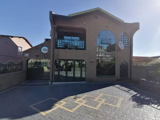 House for sale in Crossmoor, eThekwini Metropolitan Municipality
