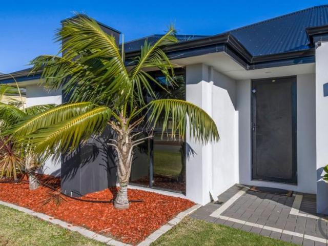 House for sale in Parklands, Western Australia