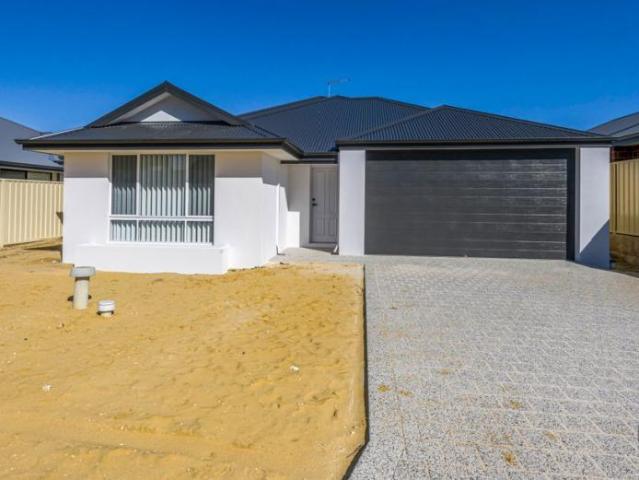 House for sale in Parklands, Western Australia