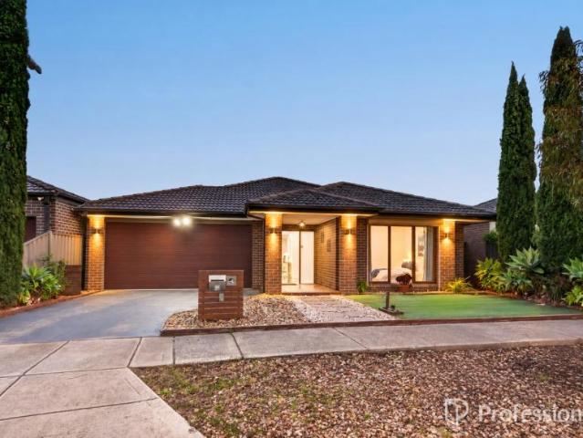 House for sale in Skyline, Melbourne