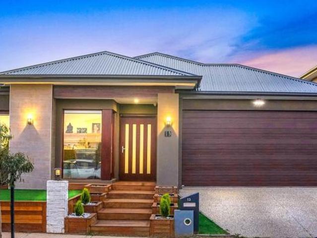House for sale in Donnybrook, Melbourne