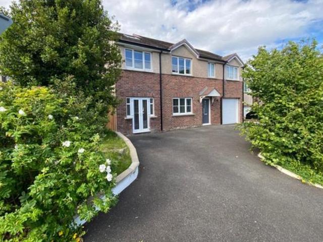 House for sale in Douglas