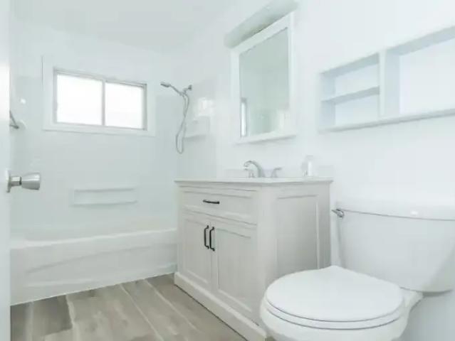 House for rent in Wedgewood, Alberta