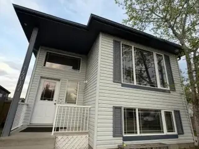 House for rent in Wedgewood, Alberta