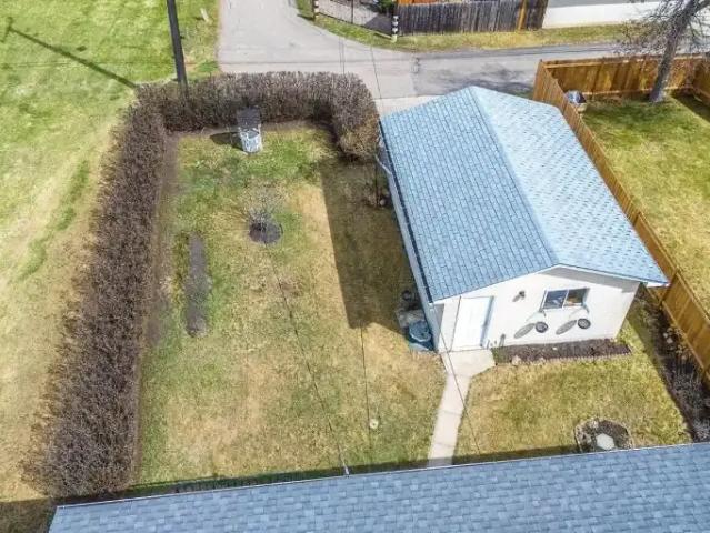 House for rent in Wedgewood, Alberta