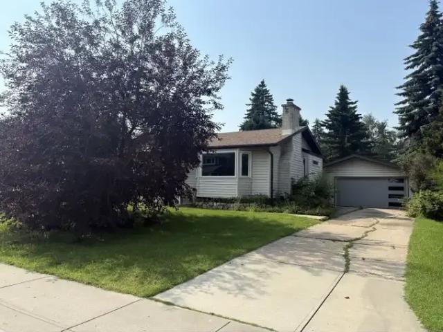 House for rent in Wedgewood, Alberta