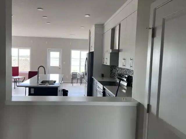 House for rent in Lymburn, Edmonton
