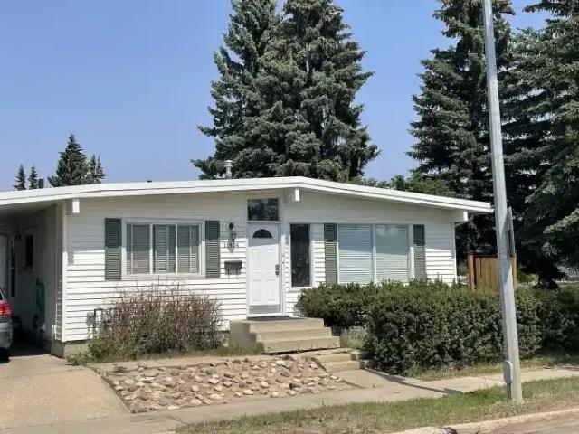 House for rent in Wedgewood, Alberta