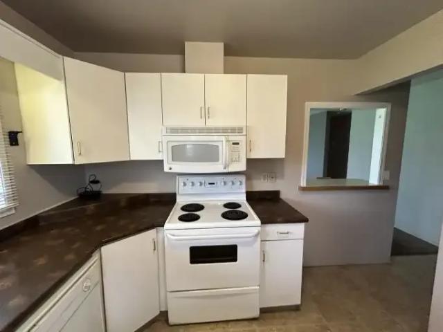 House for rent in Wedgewood, Alberta