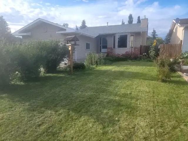 House for rent in Wedgewood, Alberta