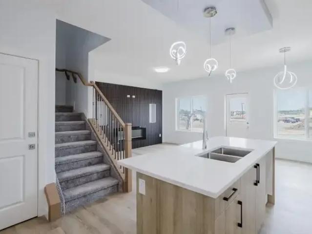 House for rent in Wedgewood, Alberta