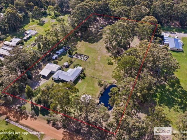 House for sale in Elleker, City Of Albany