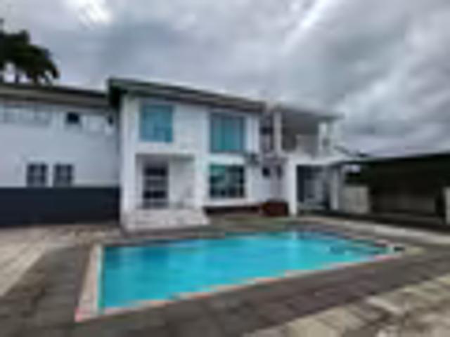 House for sale in Queensburgh, Kwazulu-natal