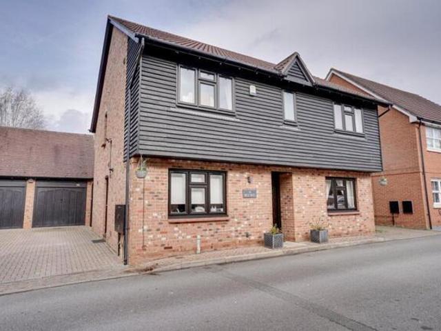 House for sale in Duton Hill, Essex